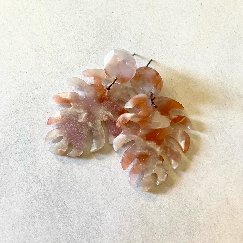 Monstera Pink Plant Earrings Boutique